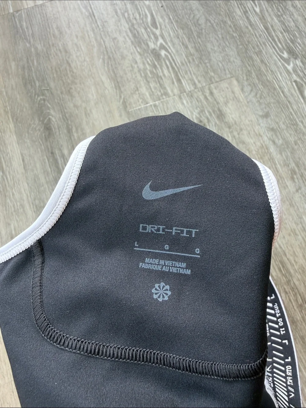 Nike Dri-FIT Swoosh Racerback Sports Bra Black & White
